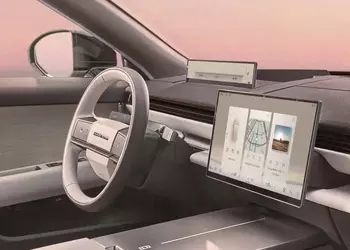 Range Rover уменьшит дисплеи следующих моделей, потому что водители устали