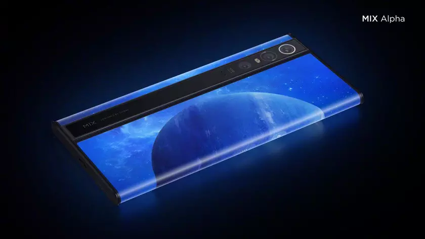 Xiaomi Mi Mix Alpha в видеообзоре: как работает необычный смартфон, завернутый в дисплей
