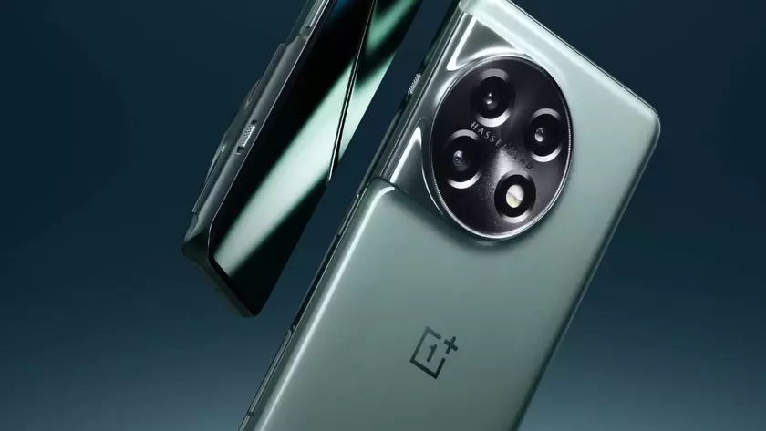 Слух: OnePlus 12 выйдет в октябре и получит OLED-дисплей Samsung  на 120 Гц