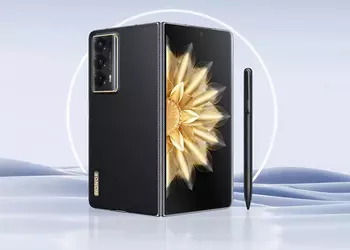 The Honor Magic V2 foldable smartphone debuted in Europe six months after its Chinese launch with a price tag of €2000