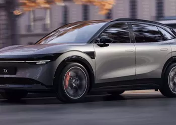 Zeekr 7X: Geely's new electric SUV makes its European debut with prices starting from €52,990