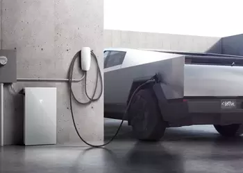 Cybertruck is suddenly in short supply, but only in one version