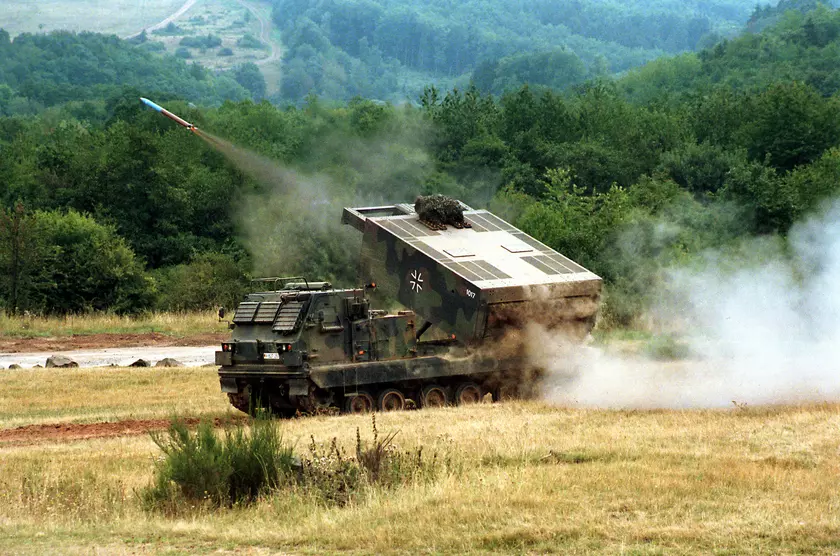 Украинские военные обучаются эксплуатации HIMARS, MARS II, M270 MLRS и множества другой техники