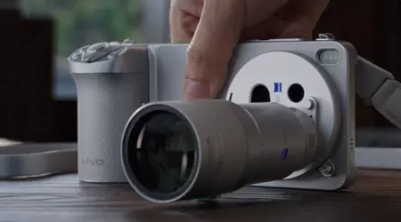 Vivo X300 Ultra: First Smartphone with Dual 200MP Sensors and Pro-Level Accessories Unveiled