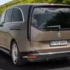 Вид сзади Mercedes VLE 300