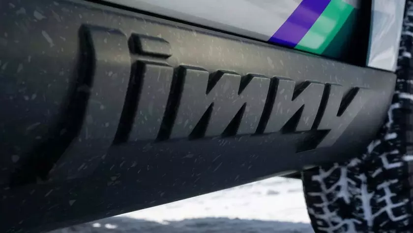 Электрический концепт внедорожника Suzuki Jimny будущего