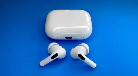 Bloomberg: Apple додасть у навушники AirPods можливість синхронного перекладу мови