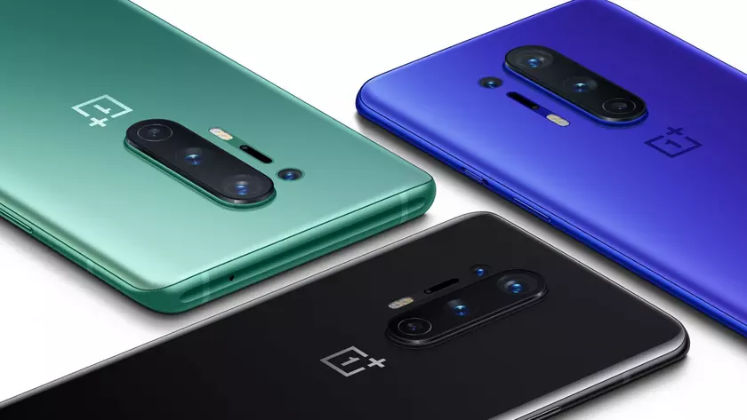 OnePlus 8 и OnePlus 8 Pro получили OxygenOS 11.0.2.2: исправили ошибки, улучшили стабильность ПО и добавили ноябрьский патч
