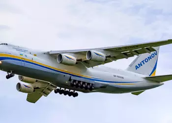 Украинский Ан-124 "Руслан" доставил в Польшу фюзеляжи истребителей F-16
