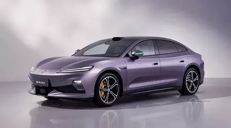 Denza Z9S: 1100 км на одному заряді та «краб’яча хода» від BYD