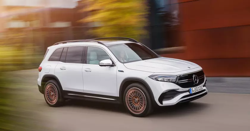 Exploring the Mercedes-Benz EQB: A Deep Dive into Electric Luxury