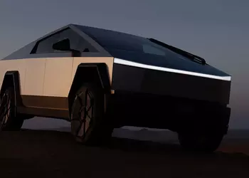 Tesla co-founder criticised Musk for rejecting $25,000 electric car and 'rubbish' Cybertruck design