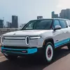 Миниатюра Rivian R1S Quad Miami Edition вид спереди