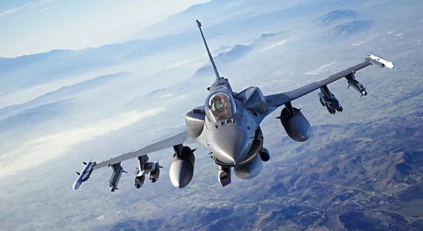 Рассматриваем ближе: Фото F-16 Fighting Falcon
