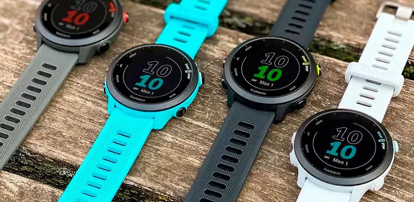 Garmin готовит к выходу гибридные мультиспротивные часы Instinct Crossover с солнечной батареей и автономностью до 30 дней