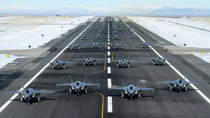 Румыния закажет истребители пятого поколения F-35 Lightning II, но начнёт получать самолёты не раньше 2032 года