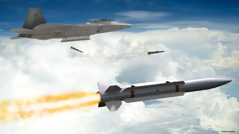 Raytheon получила $21 млн на разработку ракет «воздух-воздух» нового поколения на замену AIM-120 AMRAAM и AIM-9X Sidewinder