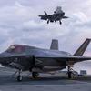 Le porte-avions HMS Queen Elizabeth, transportant des chasseurs de cinquième génération F-35 Lightning II, a mené avec succès une série de missions de frappe simulées au large des côtes norvégiennes.-16