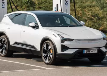 Polestar Charge fully integrated the Tesla Supercharger network