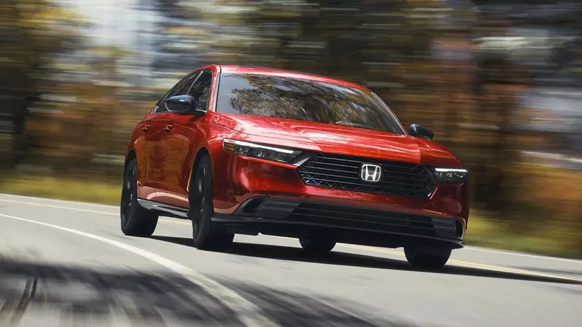Эволюция поколений Honda Accord
