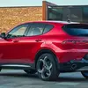Кросовер Alfa Romeo Tonale на дорозі на маленькому фото