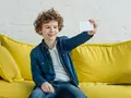 Телефон для ребенка в 2018 году: 6 вещей, которые стоит знать перед покупкой смартфона