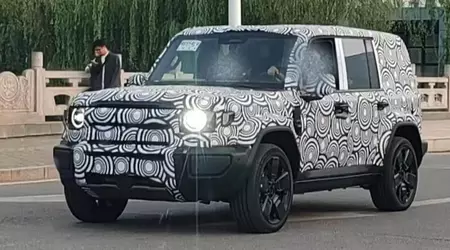 Китайська iCar готує "двійника" Land Rover Defender, який буде втричі дешевшим за оригінал