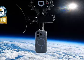 iPhone 17 Pro в чехле RHINOSHIELD сбросили с высоты 30.6 км — после падения он продолжил работать