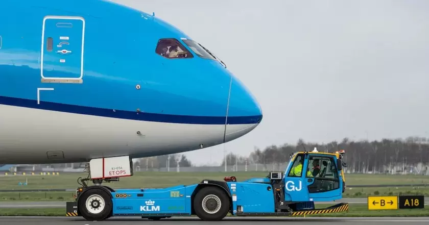 The Goldhofer Phoenix AST2E: Revolutionizing Heavy-Duty Transportation