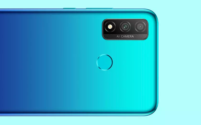 Huawei представила в Европе смартфон P Smart 2020: с сервисами Google и ценником €200