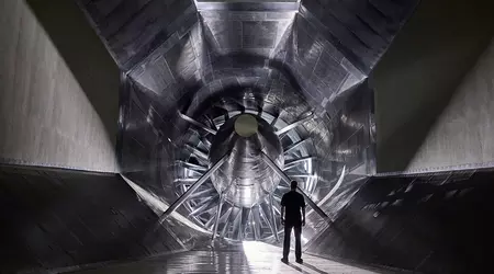 BMW has opened the world's largest vertical wind tunnel (video)