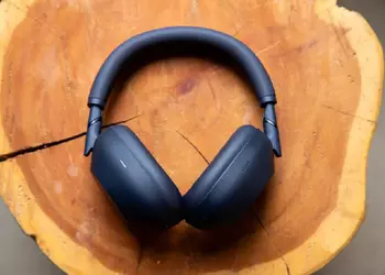 Sony has unveiled the WH-1000XM6, a flagship wireless headphone with a foldable design and active noise cancellation