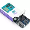 Распаковка платы Arduino UNO Q