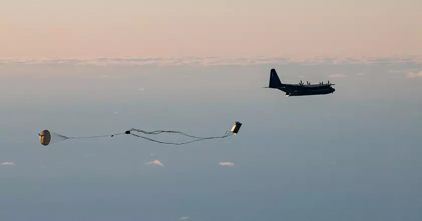 США испытали систему Rapid Dragon для сброса крылатых ракет большой дальности AGM-158B JASSM-ER с самолёта