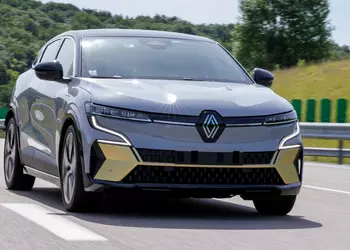Renault готовит возвращение двигателя внутреннего сгорания в Megane