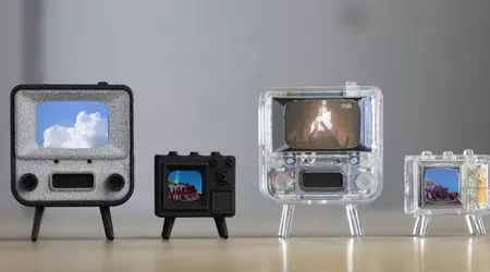 TinyTV 2 та TinyTV Mini: міні-телевізори розміром із брелок з 1" і 0.6" екранами за $49. І так, вони працюють!