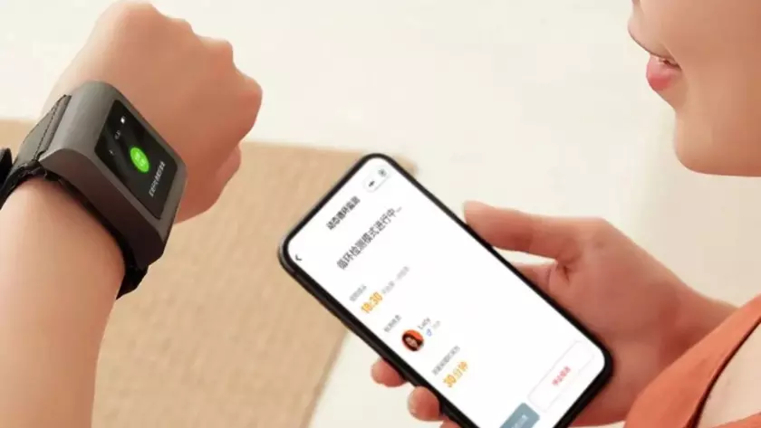 Xiaomi Hipee Smart Blood Pressure Watch: возможно, самые крупные смарт-часы, круглосуточно отслеживающие артериальное давление