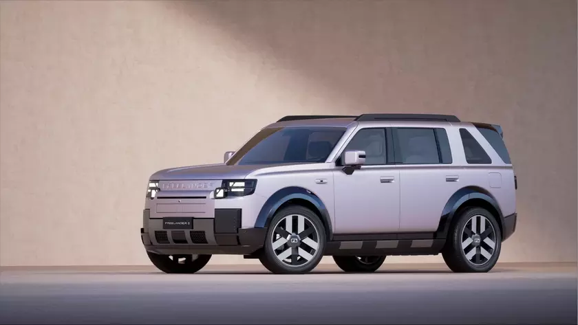 Внедорожник Freelander 8 в серебристом цвете