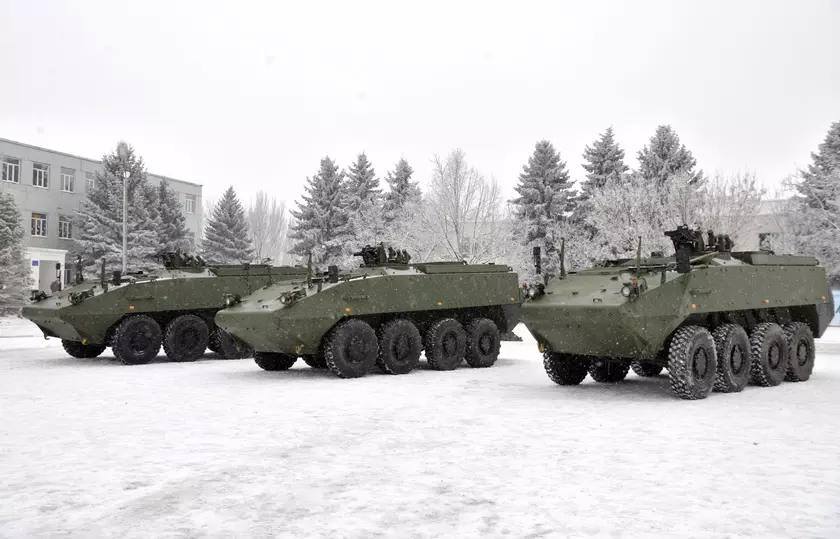 Германия передала Молдове новую партию бронетранспортёров Piranha