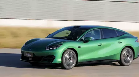 BYD представила електроседан дешевший за Tesla Model 3