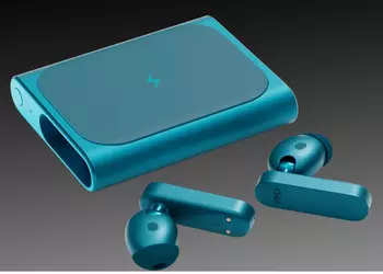 HMD Amped Buds: the world's first headphones with reversible wireless charging, capable of charging a smartphone by 20%