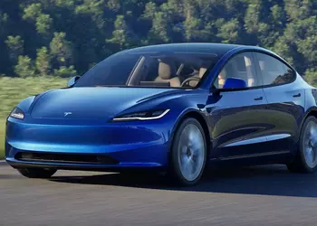Tesla brings back paddle shifters in China after customer complaints