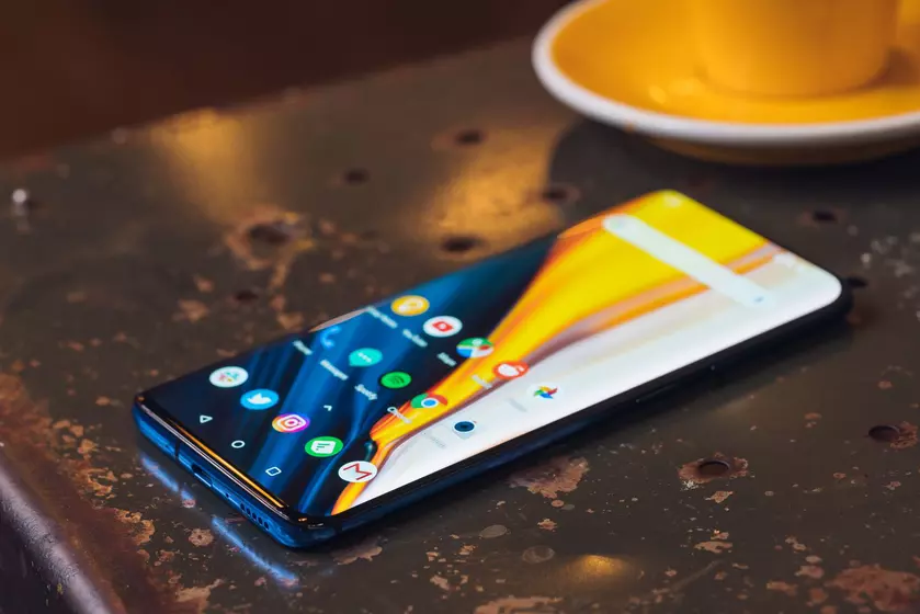 «Ха-ха-ха»: OnePlus отправила своим пользователям странные уведомления
