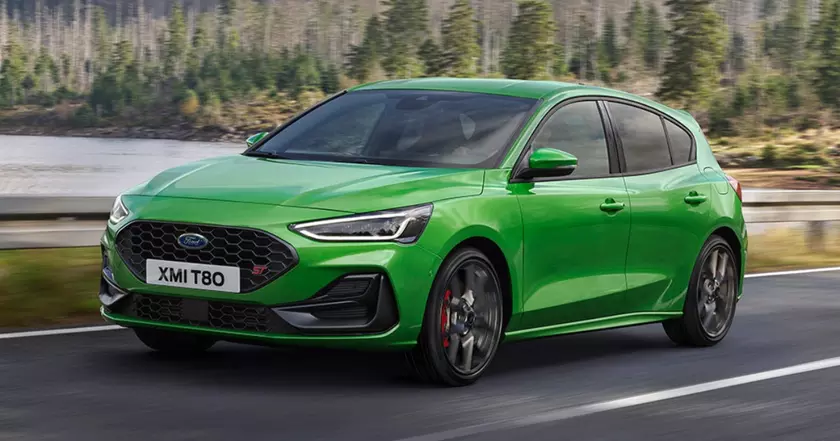 Ford Focus ST: Unleashing Power and Precision for Enthusiasts