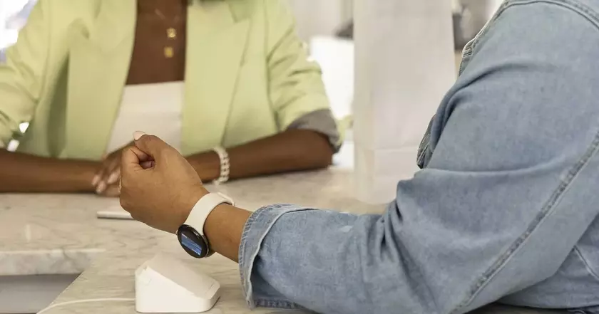 Google Wallet для Wear OS может требовать PIN-код перед оплатой одним касанием