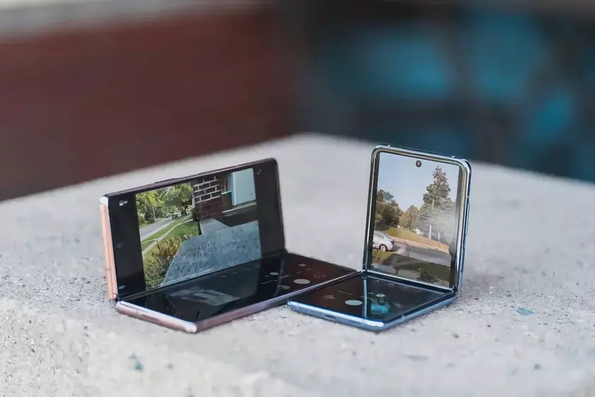 Еще дороже: ритейлеры раскрыли европейские цены складных смартфонов Samsung Galaxy Z Fold 3 и Galaxy Z Flip 3