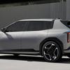 Предпросмотр электромобиля Kia EV4 в кузове хэтчбек
