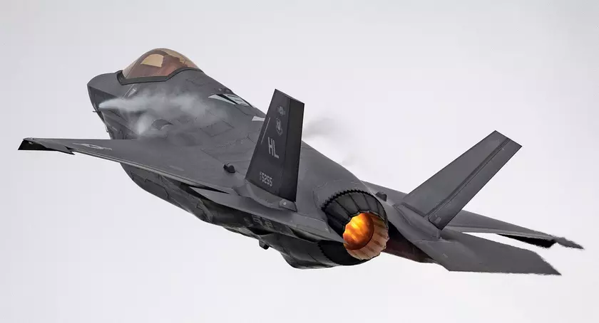 Pratt & Whitney готовится приступить к детальному проектированию модернизации двигателя F135 для истребителей пятого поколения F-35 – силовая установка сэкономит $40 млрд