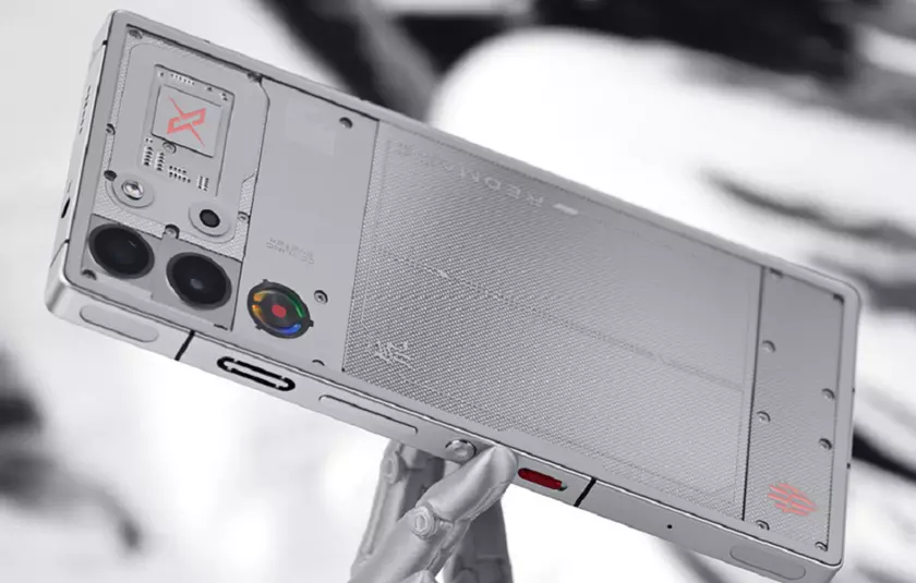 Разбираем анализ Red Magic 10S Pro+: Что нового в последней игровой модели?