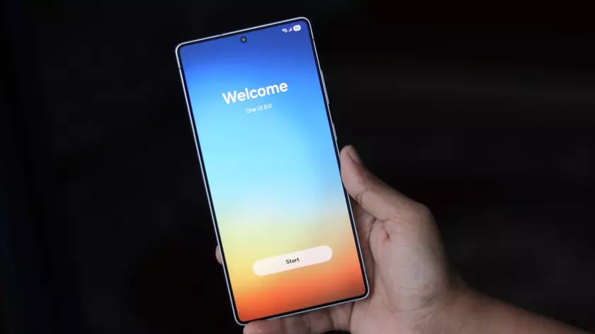 Galaxy S26 Ultra: прошивка открывает One UI 8.5 на базе Android 16
